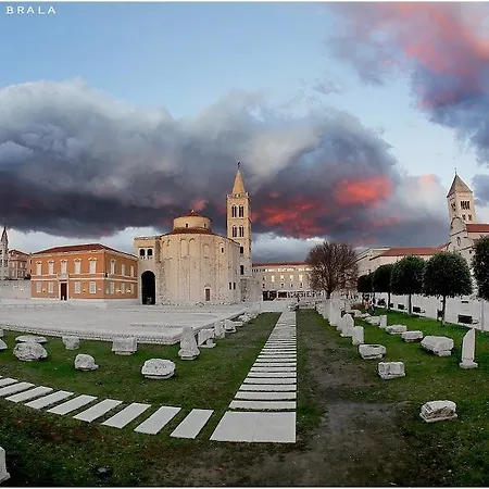 Borgo * Ζαντάρ